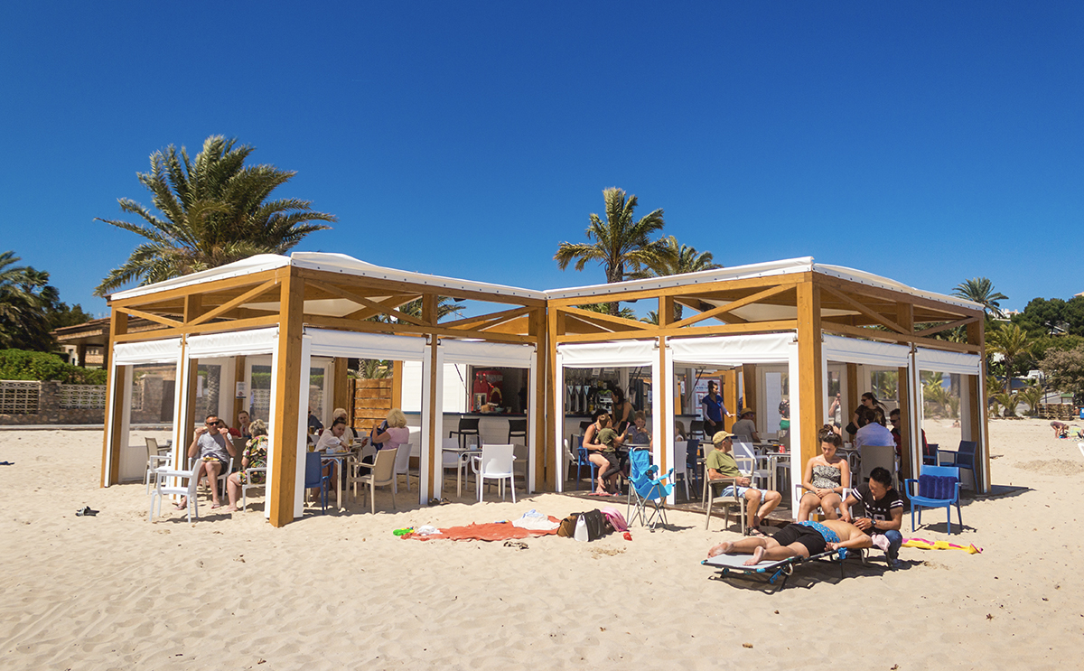 Orihuela Costa Chiringuitos, the Spanish summer beach bars